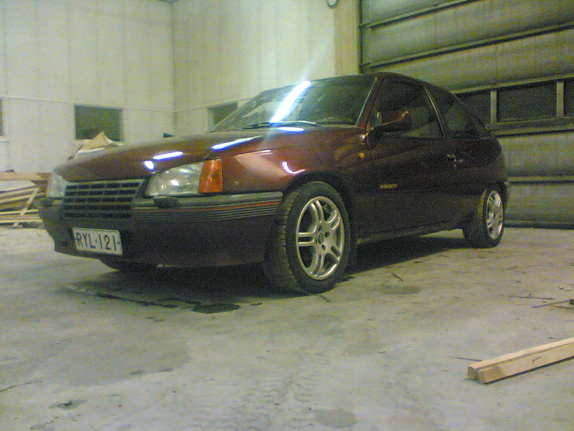 gal/Projektit/Frisco_kadett_91/2005_09_10/Kuva052.jpg