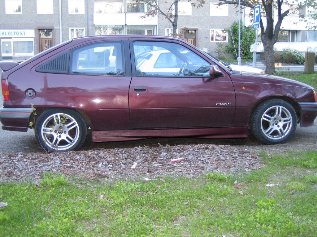 gal/Projektit/Frisco_kadett_91/m3-helmat/gimpattu.jpg