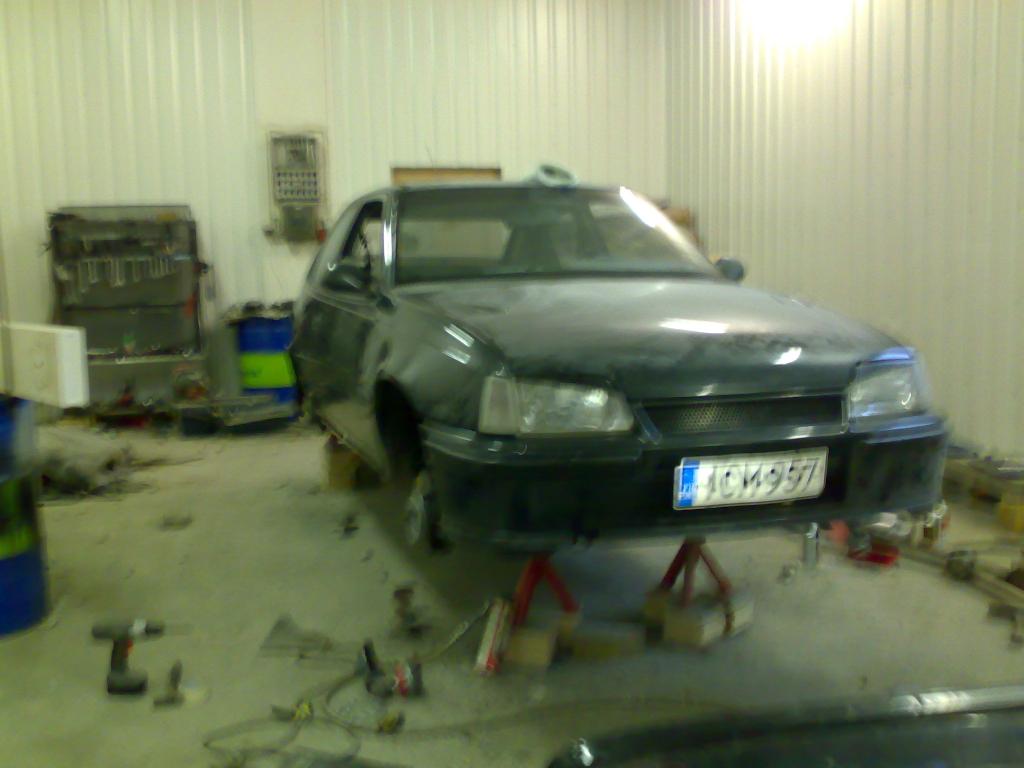 gal/Projektit/GSI_16V_88/081004-05_Kasaamista/04102008275.jpg