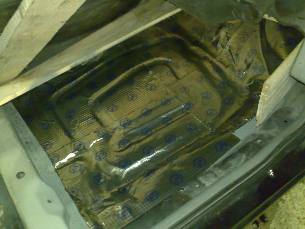 gal/Projektit/GSI_16V_88/081004-05_Kasaamista/04102008277.jpg