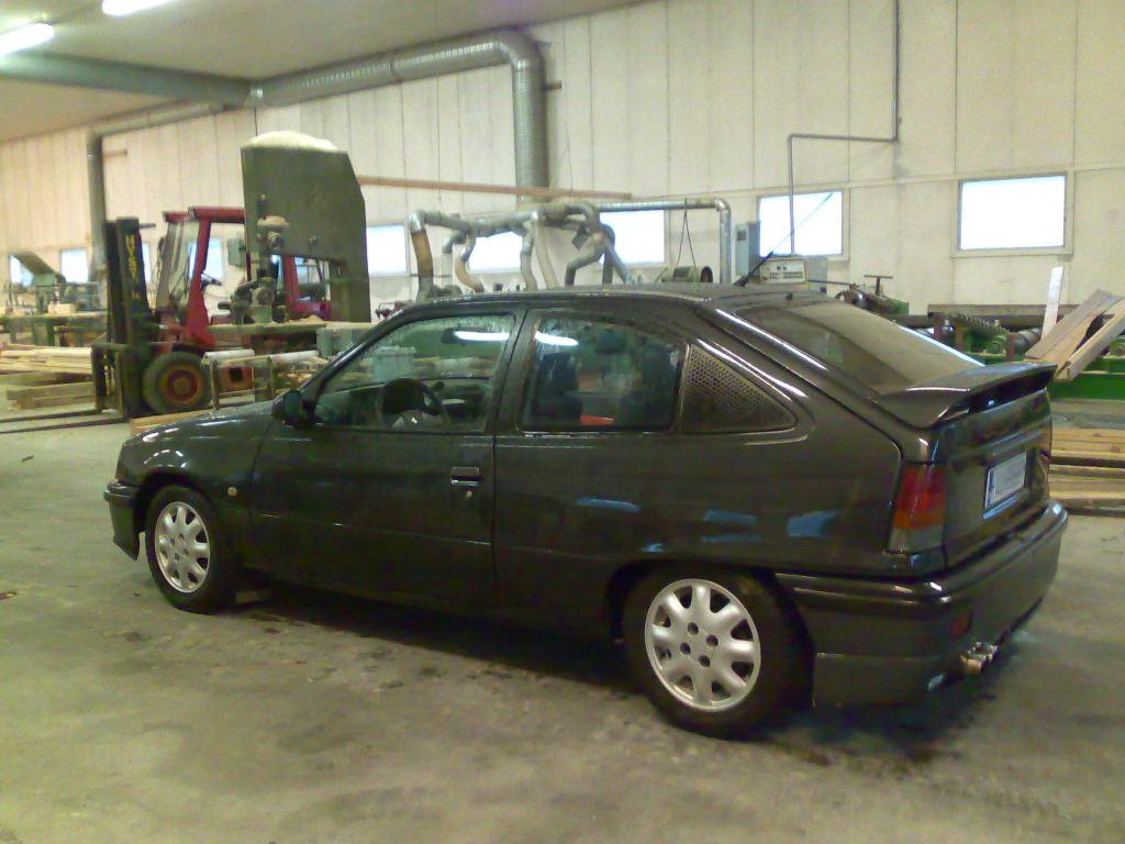 gal/Projektit/GSI_16V_88/081101_pesu/01112008307.jpg
