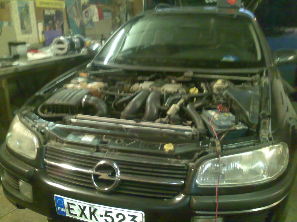 gal/Projektit/Omega_v6_96/07_2011_koneen_vaihto/280720111208.jpg